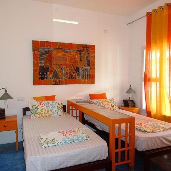 Chameleon Beach Lodge By Peace Rob Hotels Cherai Beach Exterior photo